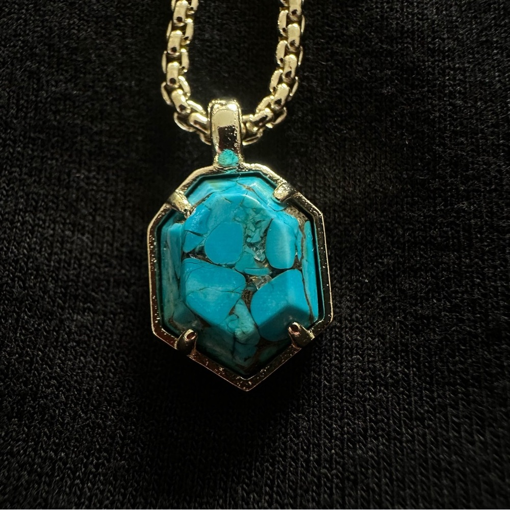 Kendra Scott Teo Necklace Gold Turquoise Pendant Dust Bag Included